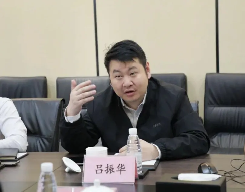 FW7A7297.jpg FW7A7297.jpg